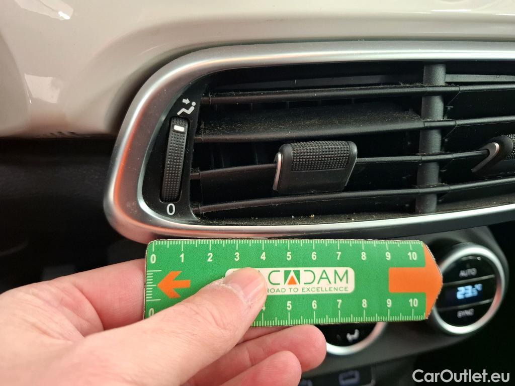  Fiat  500 FIAT X / 2018 / 5P / SUV 1.0 FFly T T3 120ch Cross #10