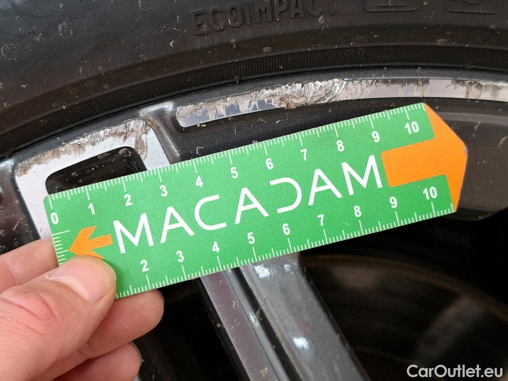  Mercedes  CLA-Klasse MERCEDES-BENZ CLA Coupe / 2019 / 4P / Coupé CLA 220 d AMG Line BA8 #31