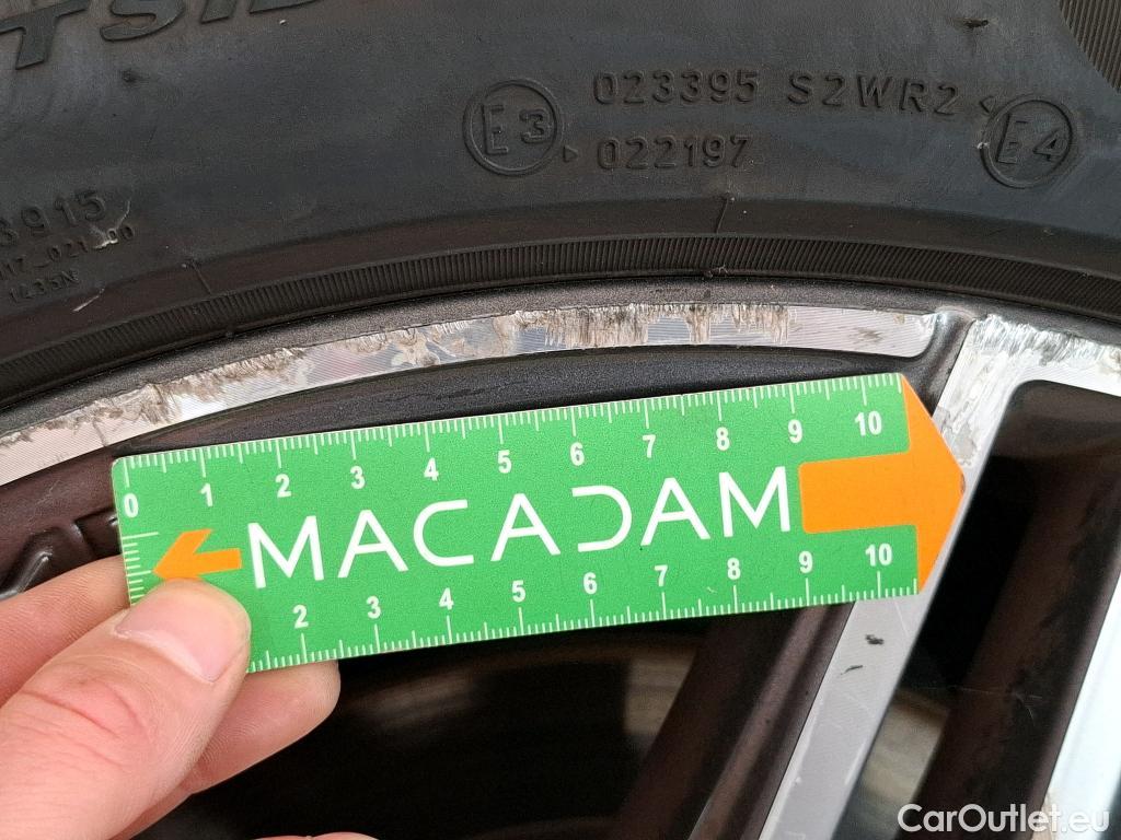  Mercedes  CLA-Klasse MERCEDES-BENZ CLA Coupe / 2019 / 4P / Coupé CLA 220 d AMG Line BA8 #23