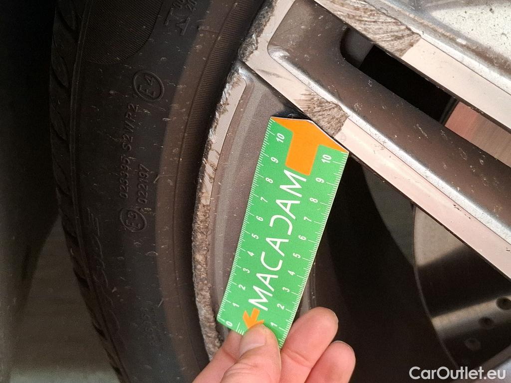  Mercedes  CLA-Klasse MERCEDES-BENZ CLA Coupe / 2019 / 4P / Coupé CLA 220 d AMG Line BA8 #46