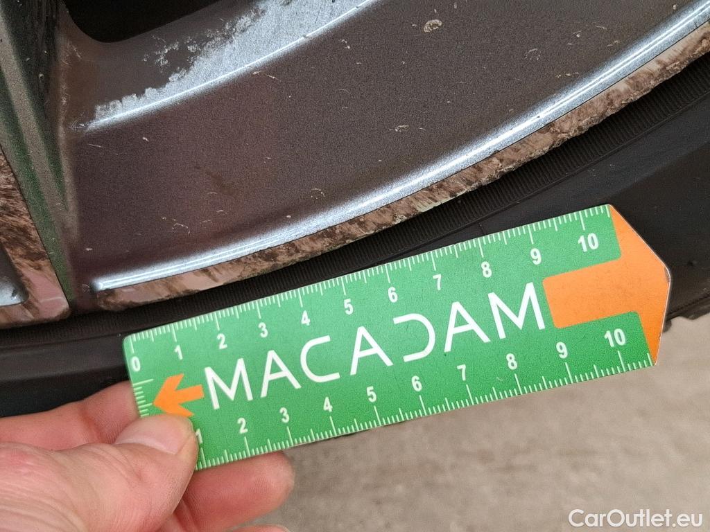  Mercedes  CLA-Klasse MERCEDES-BENZ CLA Coupe / 2019 / 4P / Coupé CLA 220 d AMG Line BA8 #42