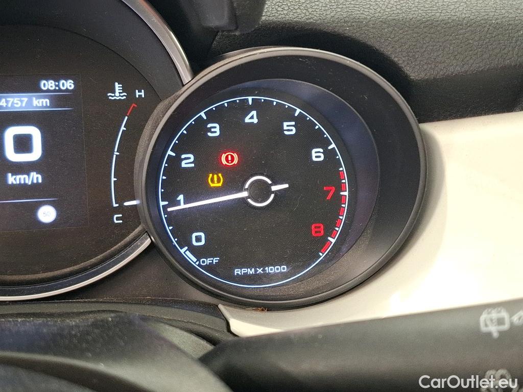  Fiat  500 FIAT X / 2018 / 5P / SUV 1.0 FFly T T3 120ch Cross #24