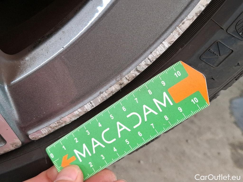  Mercedes  CLA-Klasse MERCEDES-BENZ CLA Coupe / 2019 / 4P / Coupé CLA 220 d AMG Line BA8 #27