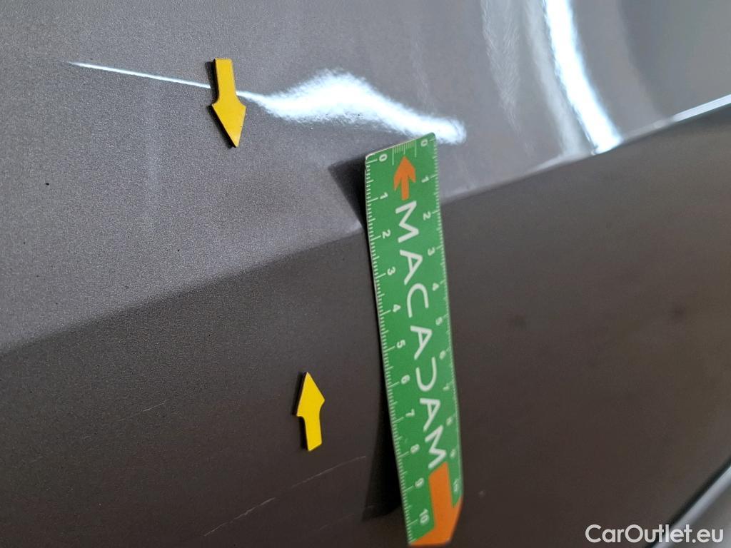  Mercedes  CLA-Klasse MERCEDES-BENZ CLA Coupe / 2019 / 4P / Coupé CLA 220 d AMG Line BA8 #3