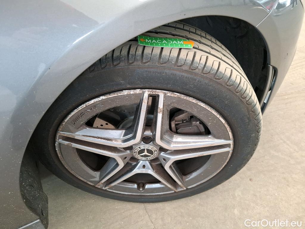  Mercedes  CLA-Klasse MERCEDES-BENZ CLA Coupe / 2019 / 4P / Coupé CLA 220 d AMG Line BA8 #38