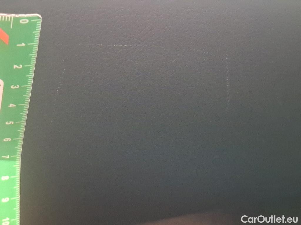  Mercedes  A-Klasse MERCEDES-BENZ Classe A Compact / 2018 / 5P / Berline A 180 d Business Line #30