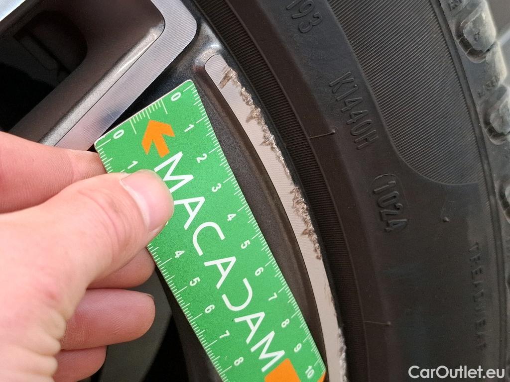  Mercedes  CLA-Klasse MERCEDES-BENZ CLA Coupe / 2019 / 4P / Coupé CLA 220 d AMG Line BA8 #17