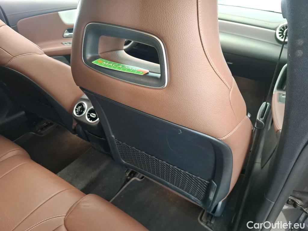  Mercedes  CLA-Klasse MERCEDES-BENZ CLA Coupe / 2019 / 4P / Coupé CLA 220 d AMG Line BA8 #47