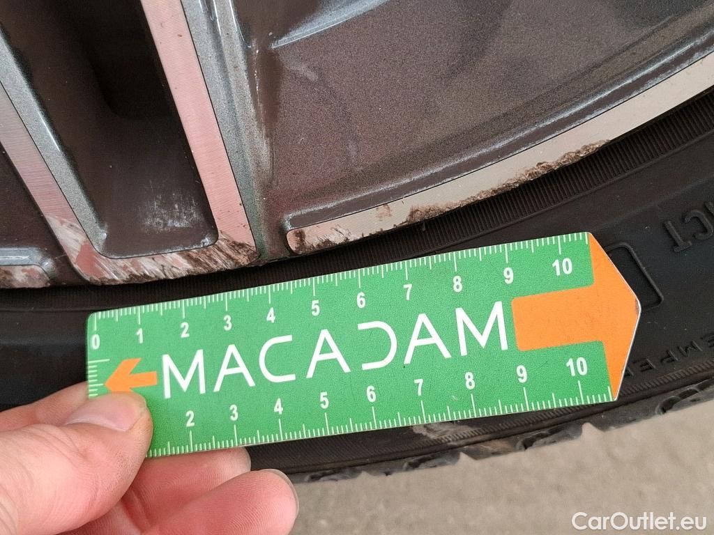  Mercedes  CLA-Klasse MERCEDES-BENZ CLA Coupe / 2019 / 4P / Coupé CLA 220 d AMG Line BA8 #18