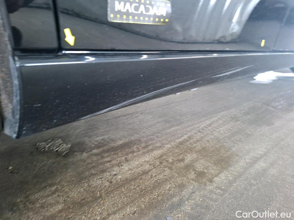  Mercedes  A-Klasse MERCEDES-BENZ Classe A Compact / 2018 / 5P / Berline A 250 e Business Line 8G-DCT #9