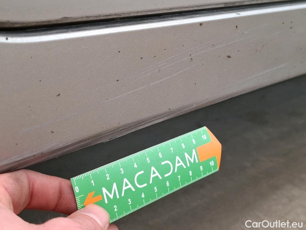  Lexus  CT LEXUS   2017  5P  Berline 200H Pack Business Auto #31