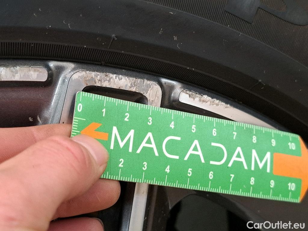  Mercedes  CLA-Klasse MERCEDES-BENZ CLA Coupe / 2019 / 4P / Coupé CLA 220 d AMG Line BA8 #33