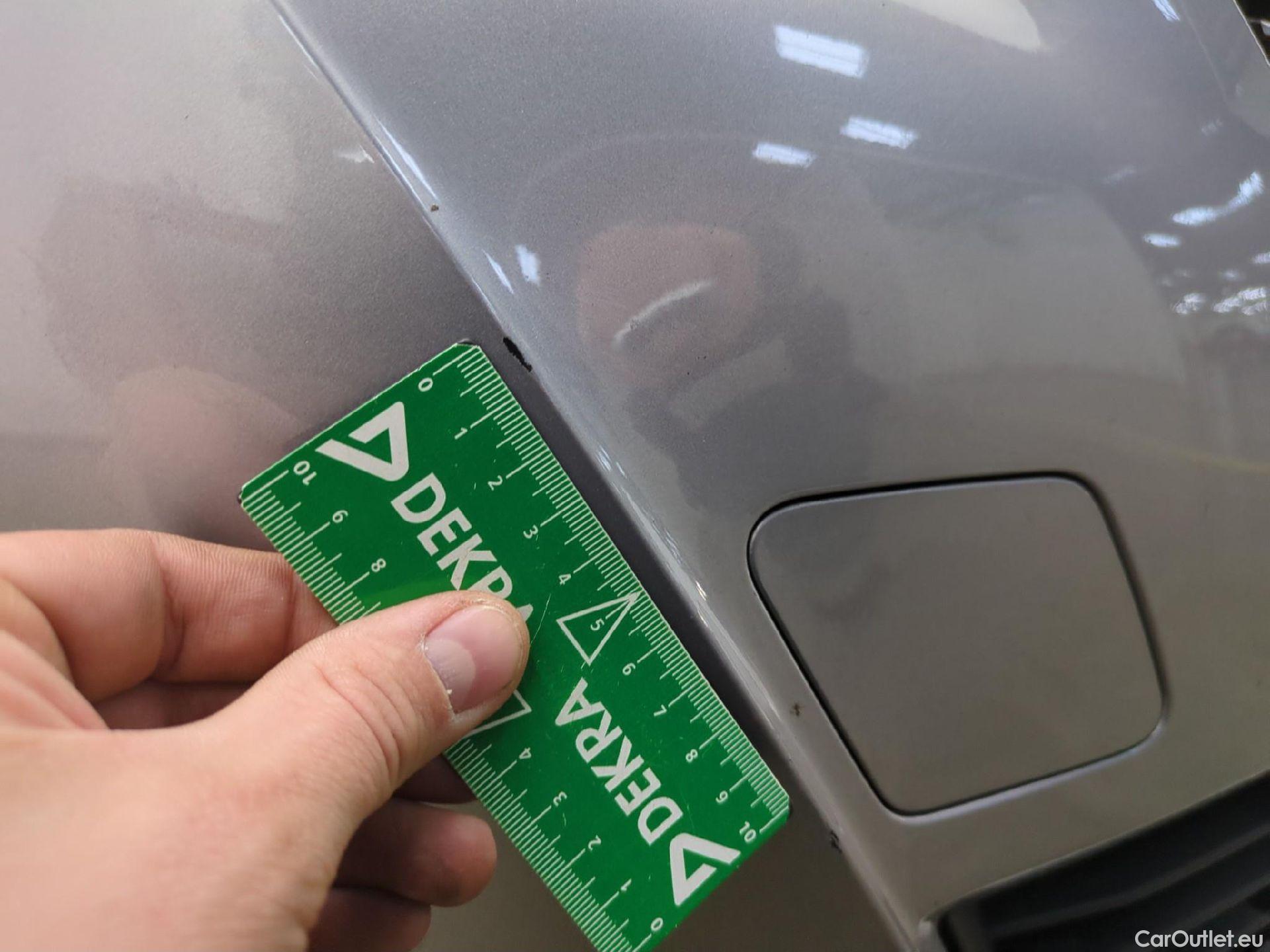  Peugeot  2008 PEUGEOT  / 2019 / 5P / Crossover BLUEHDI 110 S&S ALLURE BUSINESS #14