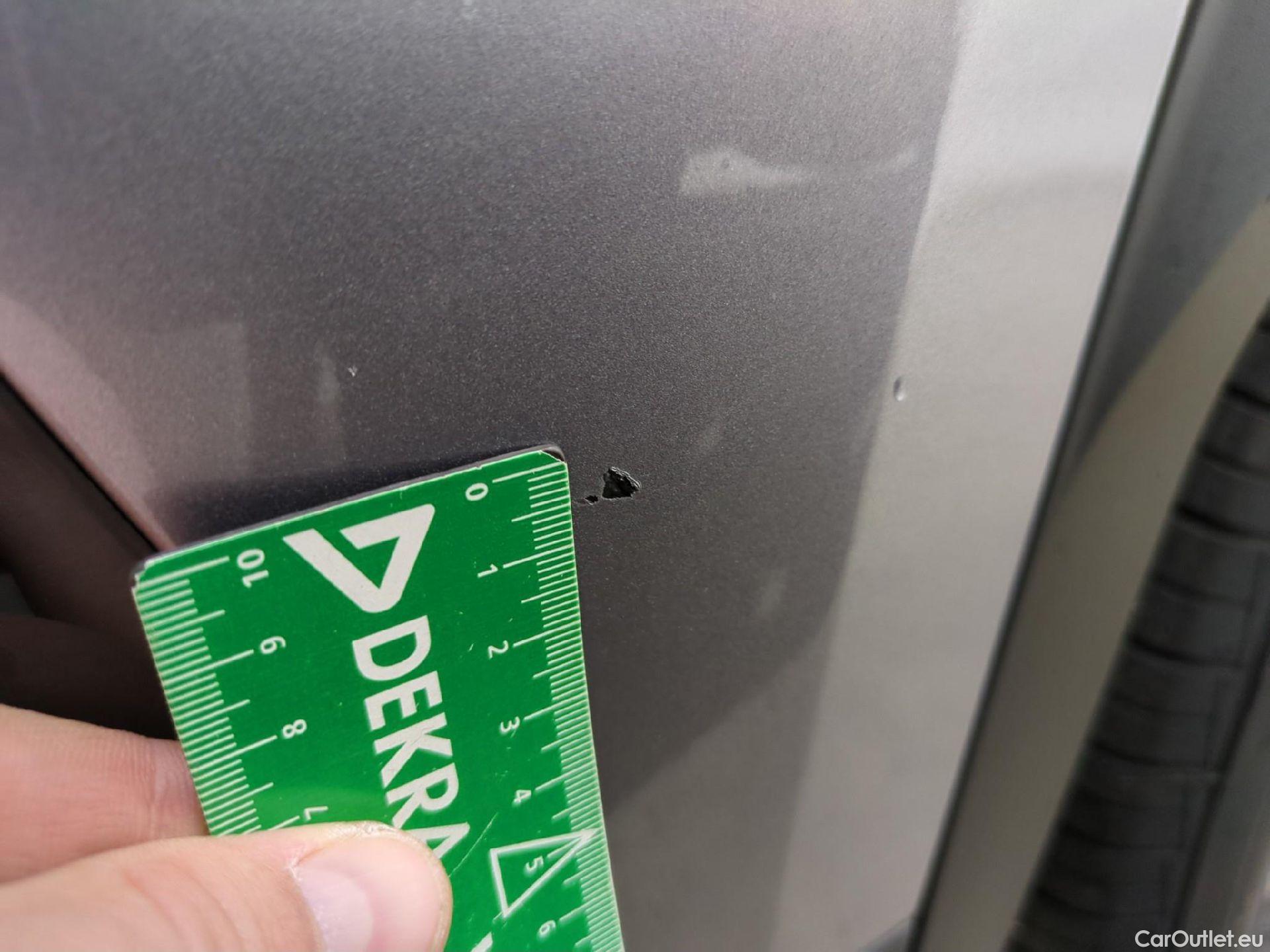  Peugeot  2008 PEUGEOT  / 2019 / 5P / Crossover BLUEHDI 110 S&S ALLURE BUSINESS #13