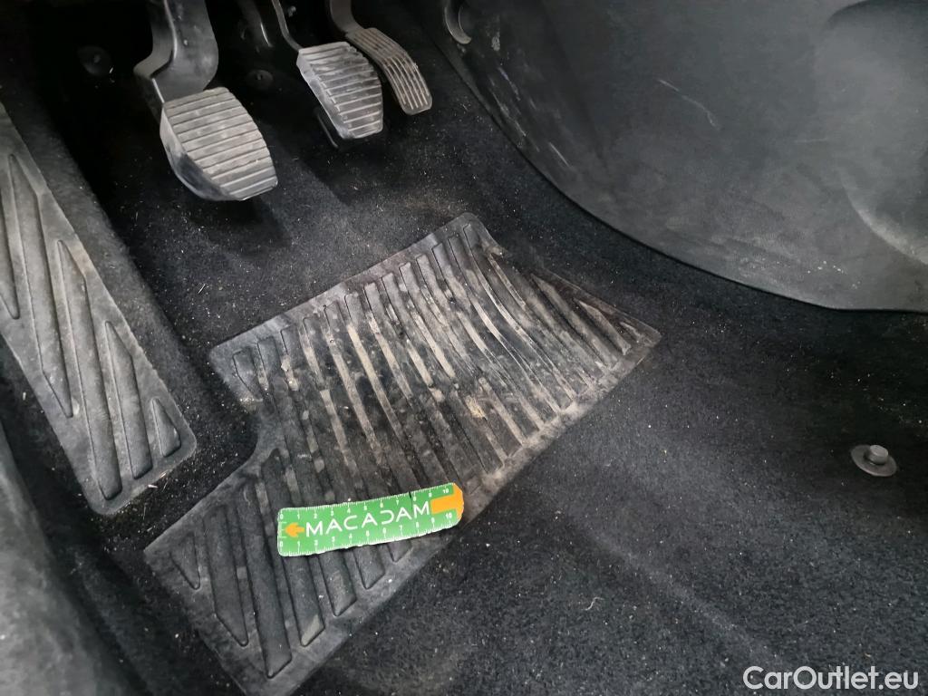  Opel  Crossland  X Elegance Business 1.2 Turbo 110CV BVM6 E6d #20