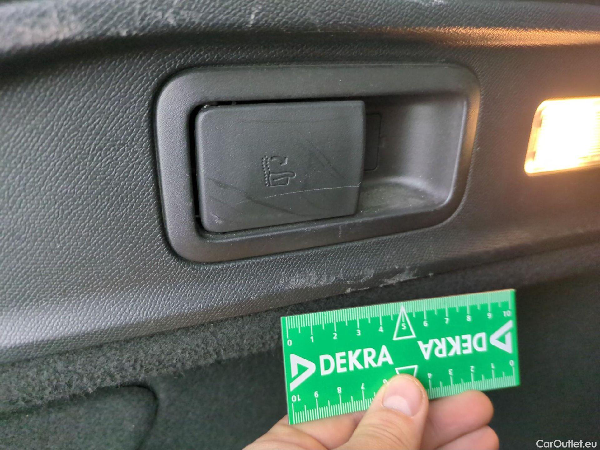  Peugeot  308  SW Active Business 1.5 HDI 100CV BVM6 E6dT #7