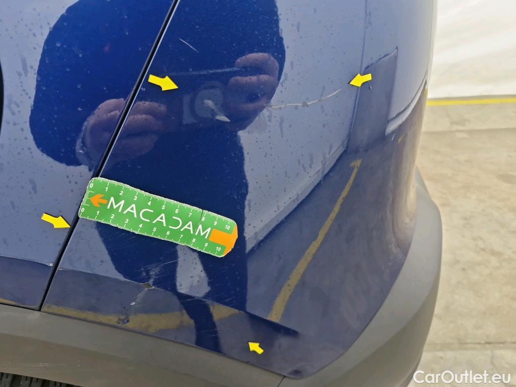  Opel  Crossland  X Elegance Business 1.2 Turbo 110CV BVM6 E6d #16