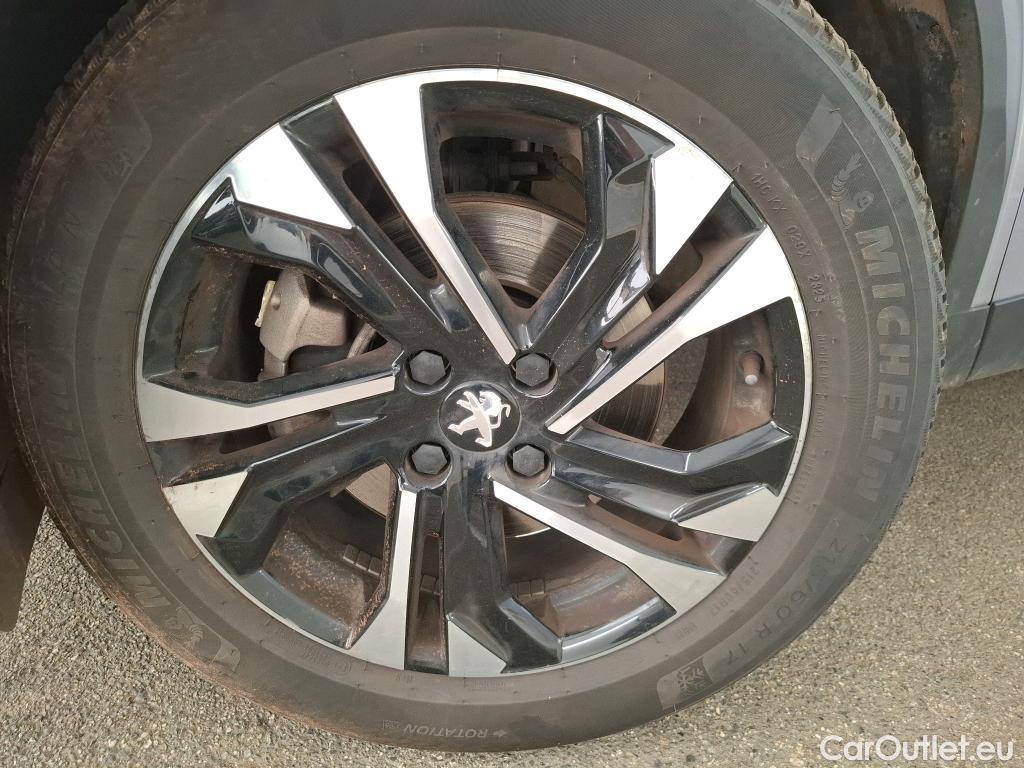  Peugeot  2008  Allure 1.5 HDi 130CV BVA8 E6d #36