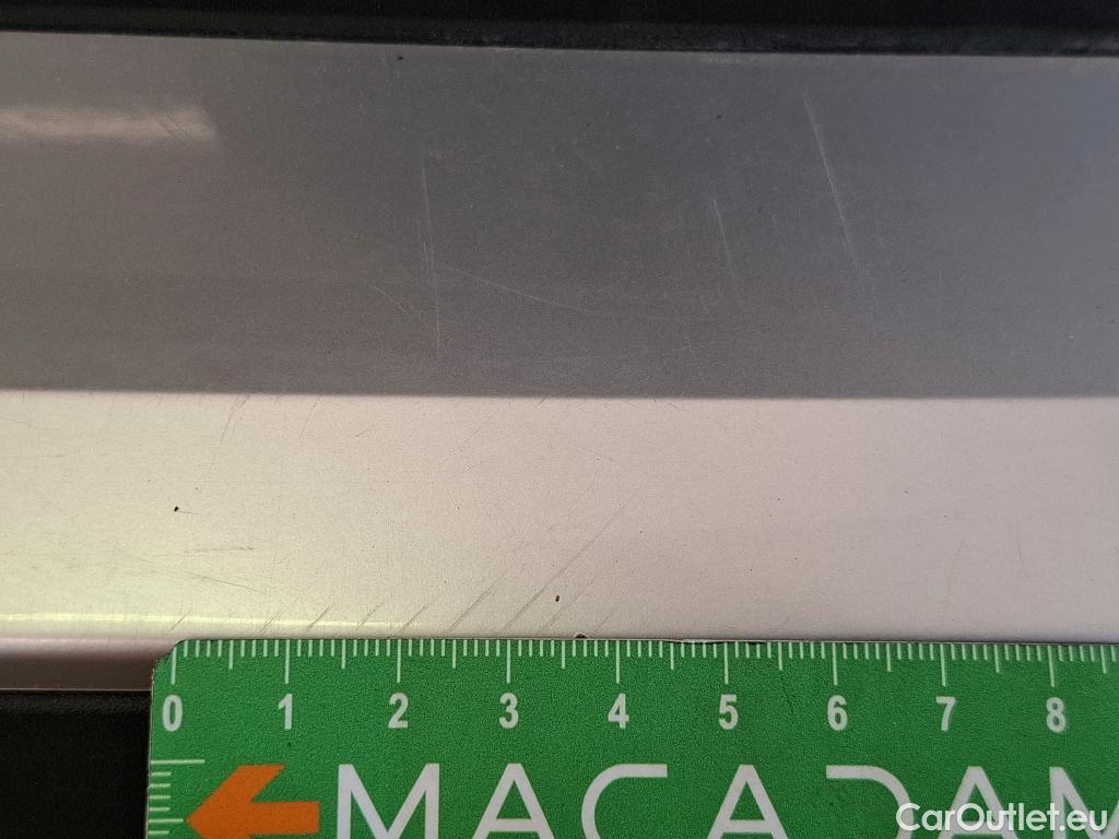  Peugeot  2008  Allure 1.5 HDi 130CV BVA8 E6d #49