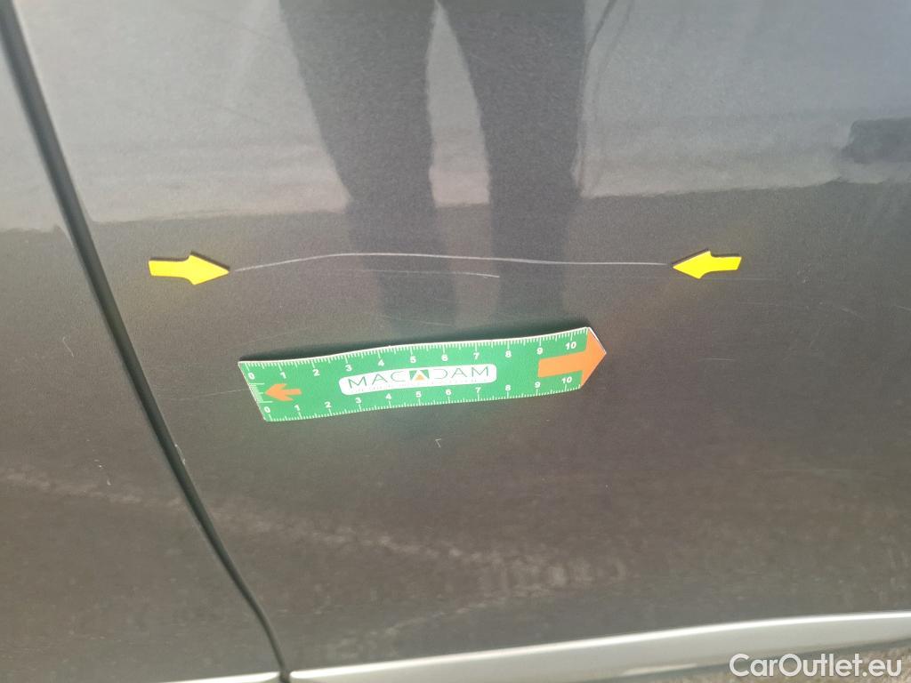  Peugeot  2008  Allure Business 1.5 HDi 130CV BVA8 E6d #31