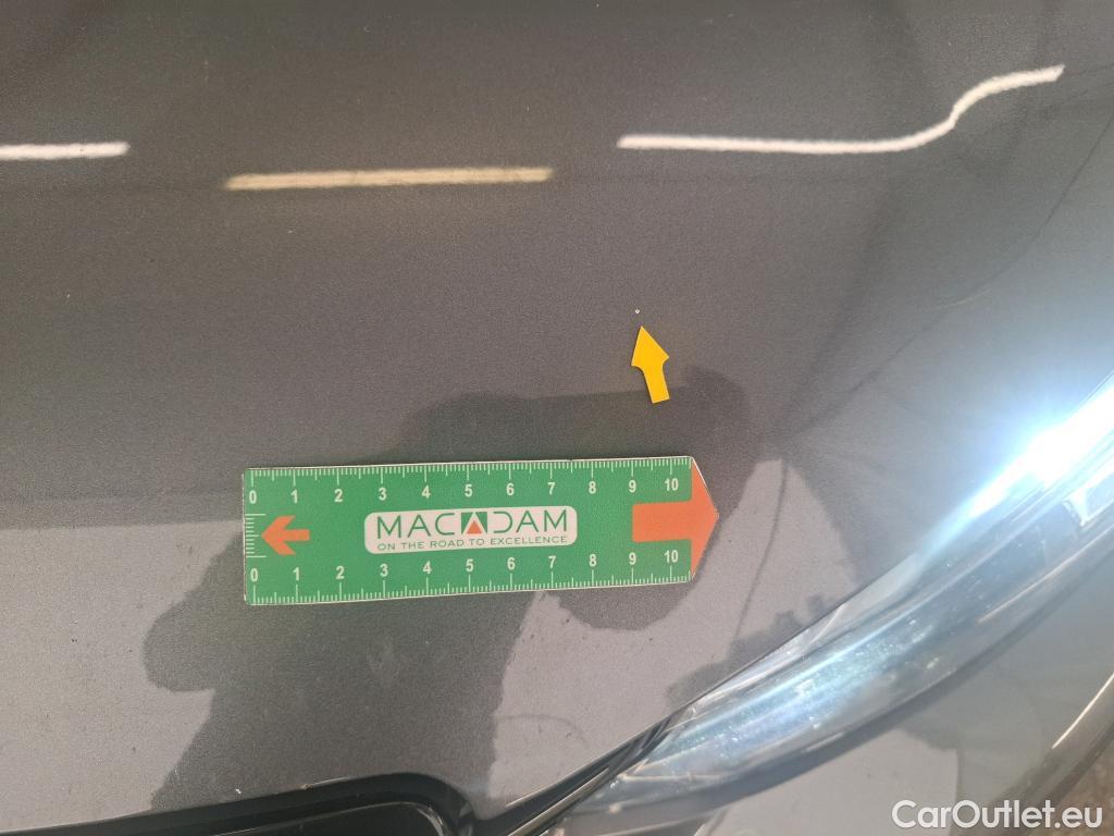  Peugeot  2008  Allure Business 1.5 HDi 130CV BVA8 E6d #24