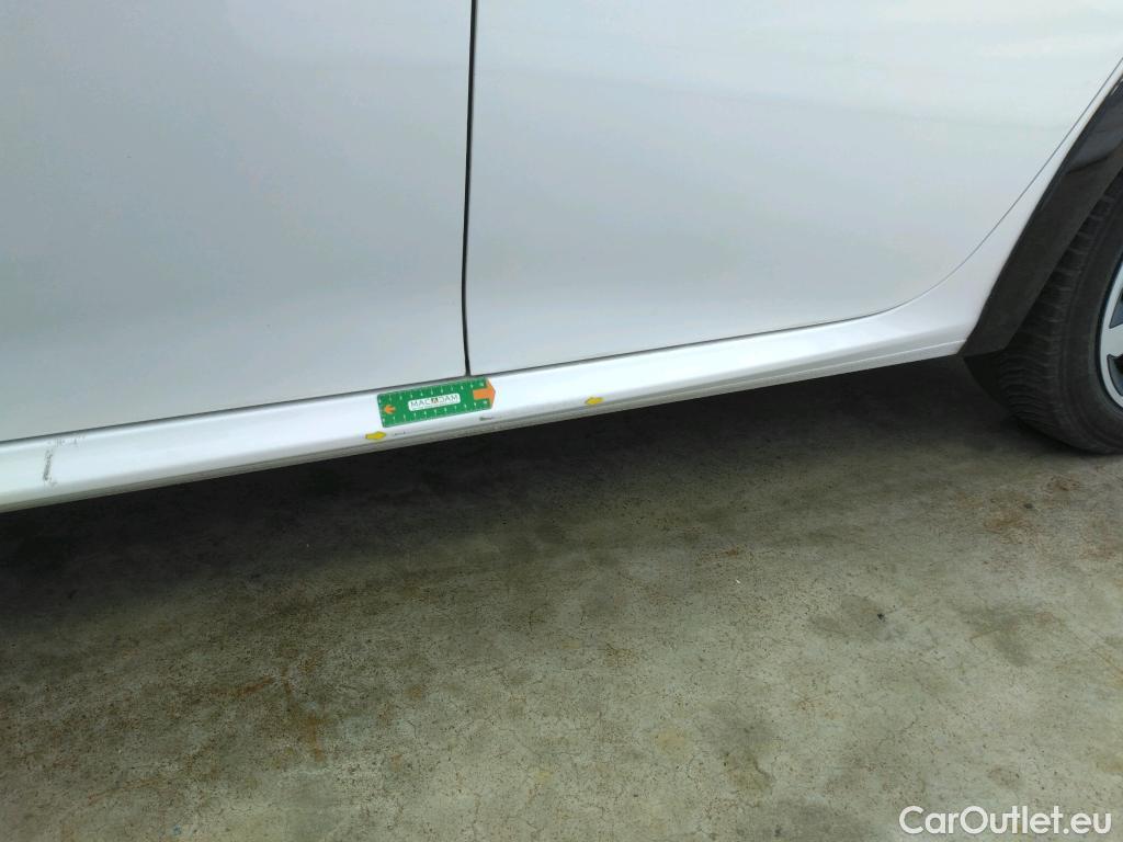  Peugeot  208  (e-) Active Business 50kWh BVA #13