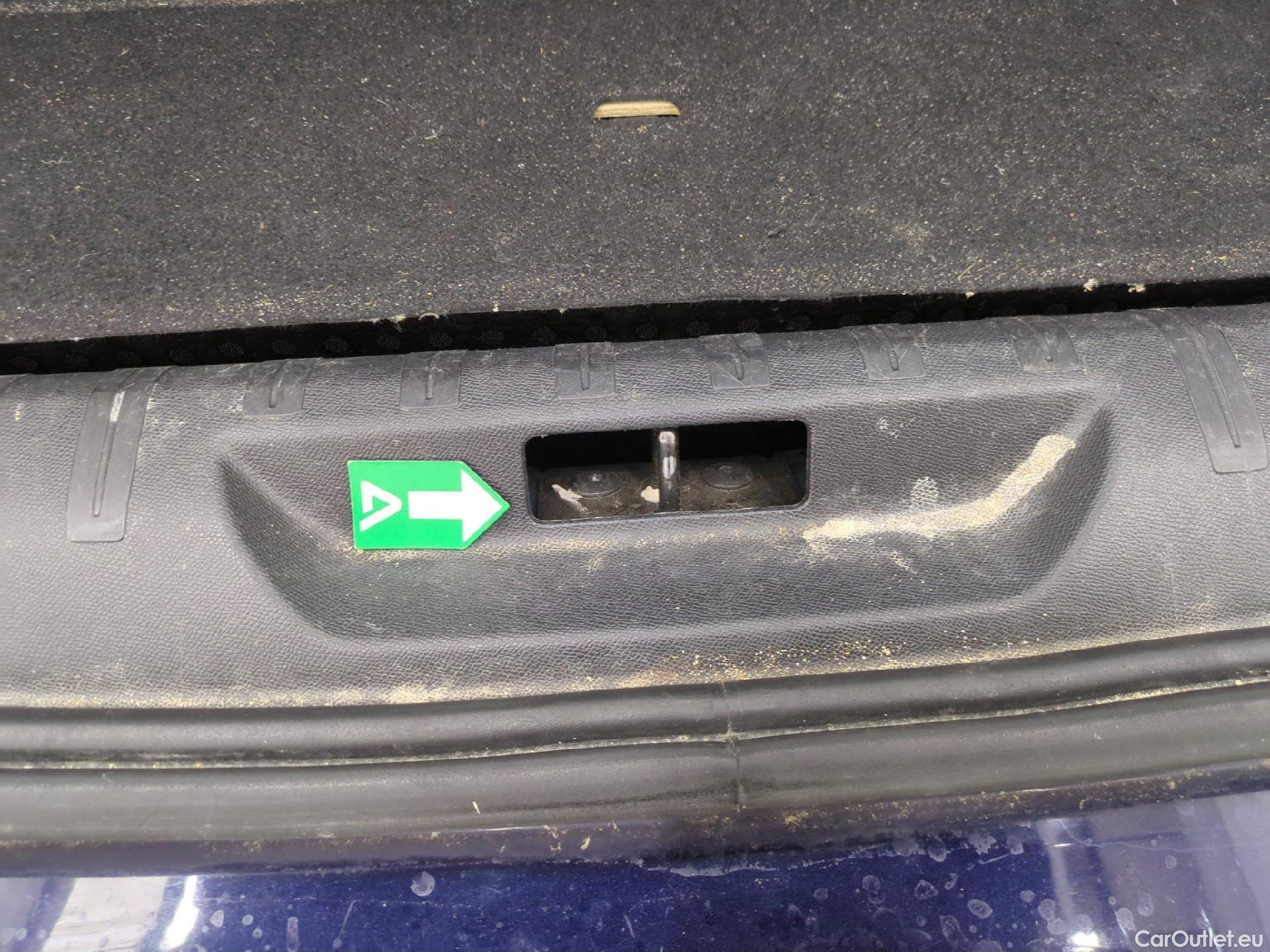  Peugeot  308  SW Active Business 1.5 HDI 100CV BVM6 E6dT #3