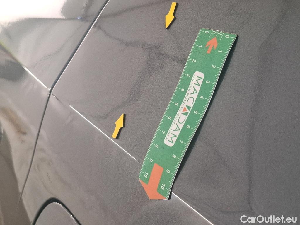  Peugeot  2008  Allure Business 1.5 HDi 130CV BVA8 E6d #20