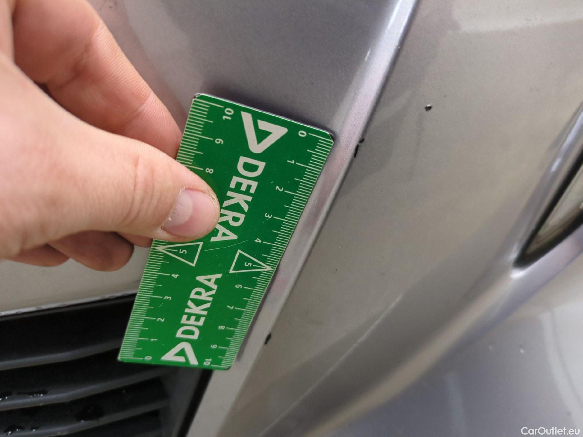  Peugeot  2008 PEUGEOT  / 2019 / 5P / Crossover BLUEHDI 110 S&S ALLURE BUSINESS #15