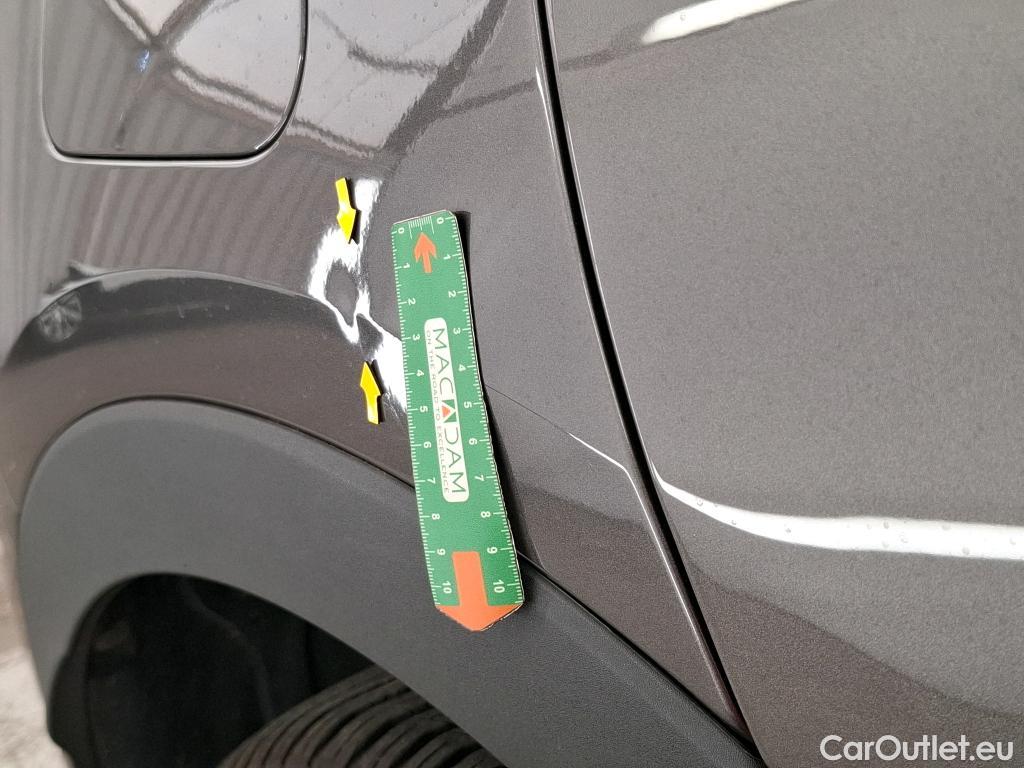  Opel   Grandland X Grandland X Edition 1.5 130CV BVA8 E6dT #16