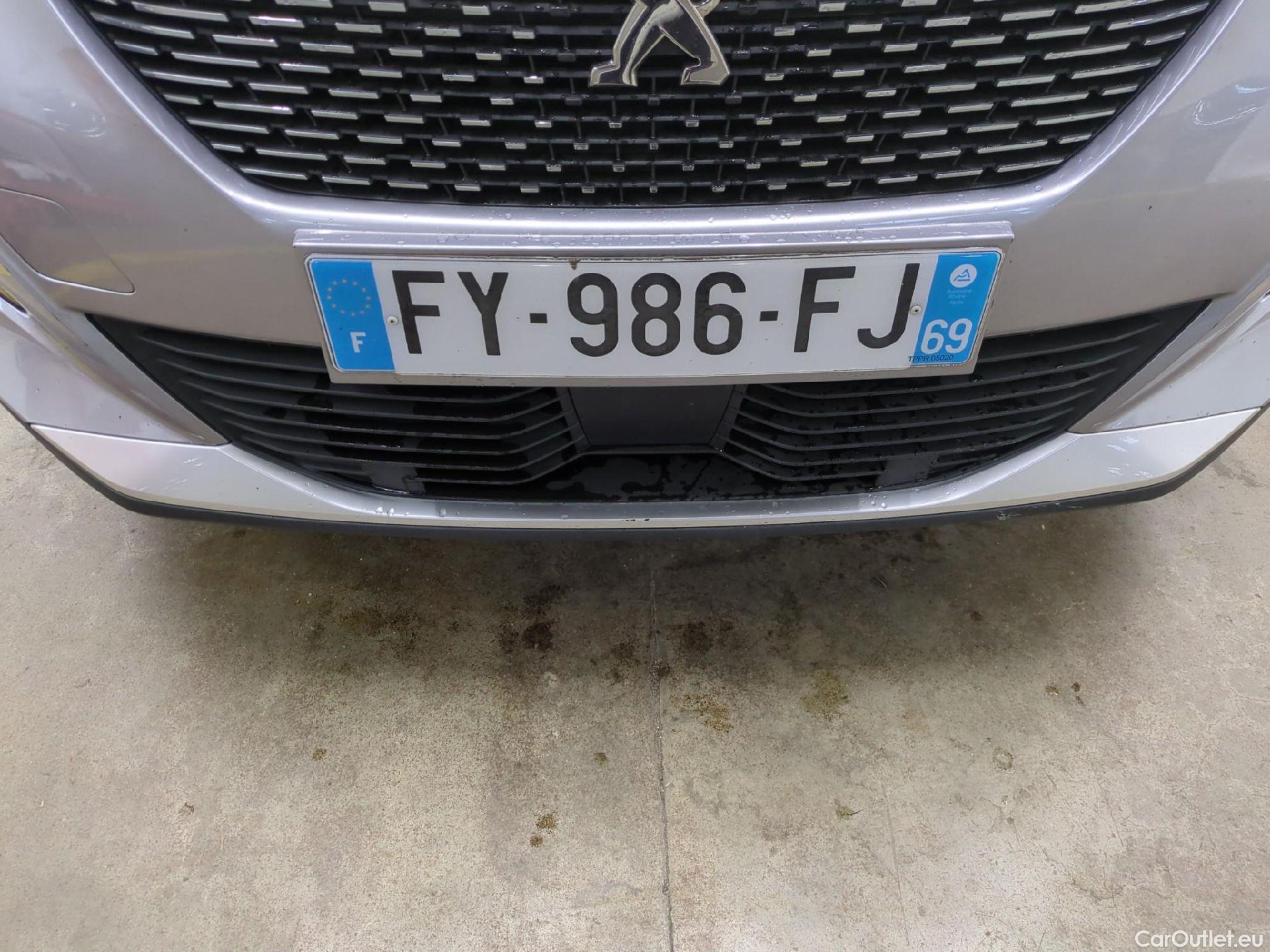  Peugeot  2008 PEUGEOT  / 2019 / 5P / Crossover BLUEHDI 110 S&S ALLURE BUSINESS #19