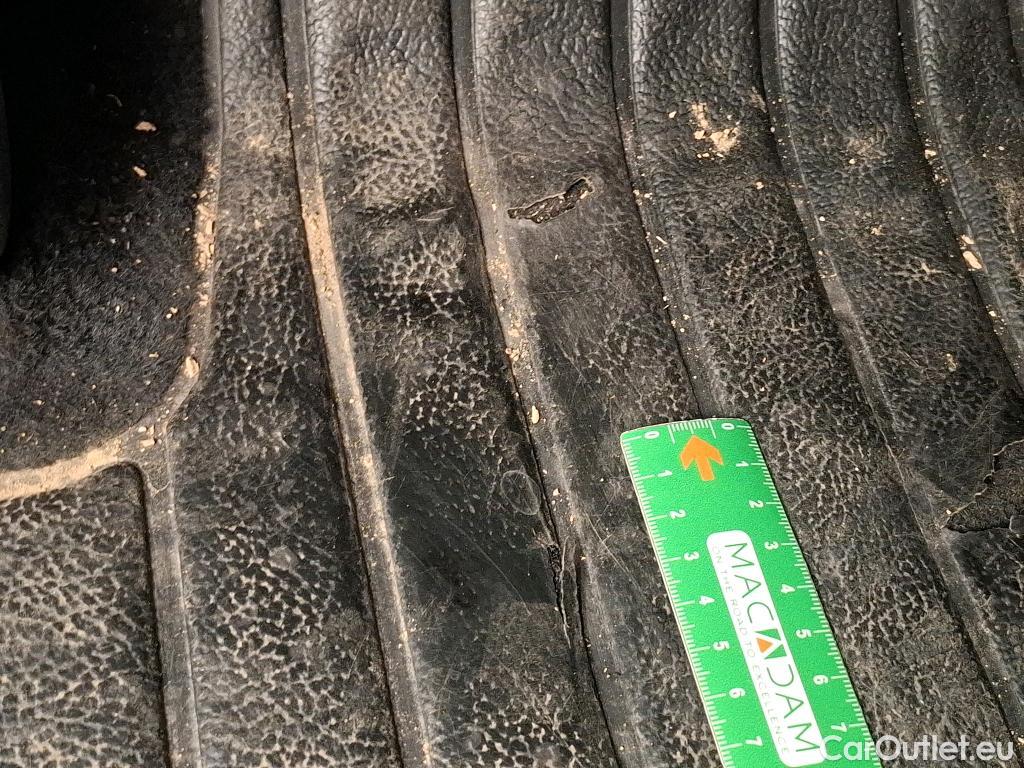  Renault  Megane  IV Berline 5 ptes. Techno 1.5 dCi 115CV BVM6 E6d #17