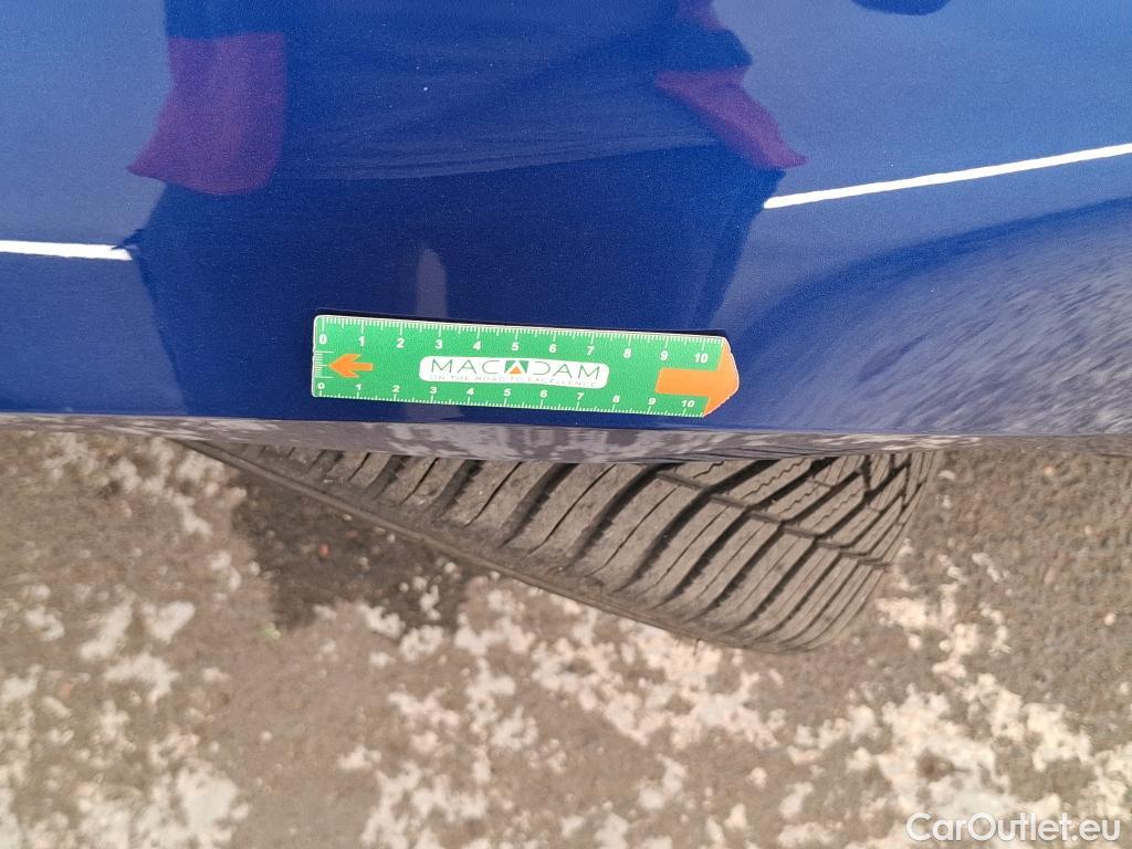  Renault  Megane  IV Berline 5 ptes. Techno 1.5 dCi 115CV BVM6 E6d #4