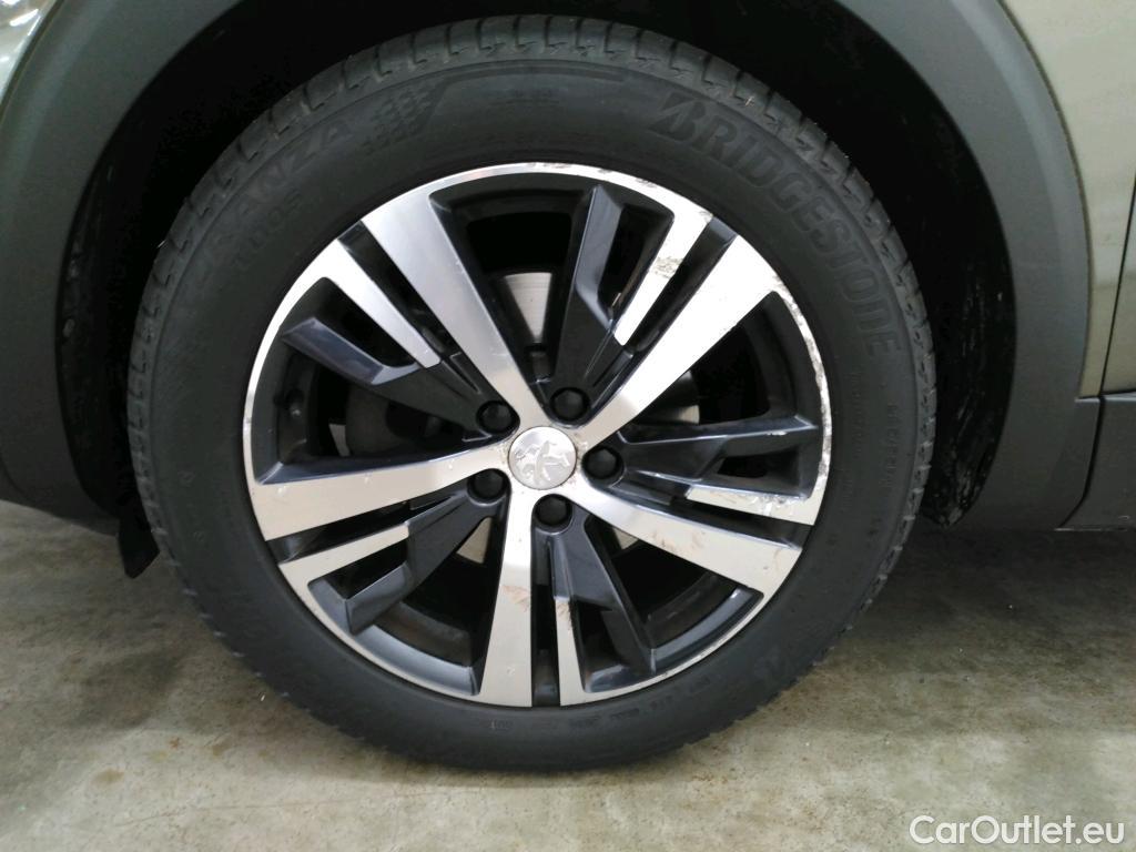  Peugeot  5008  Allure Business 1.5 HDi 130CV BVA8 7 Sieges E6 #34