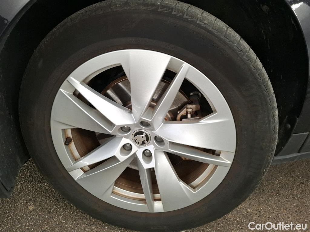  Skoda  ENYAQ  iV 80 Loft 82kWh BVA #28