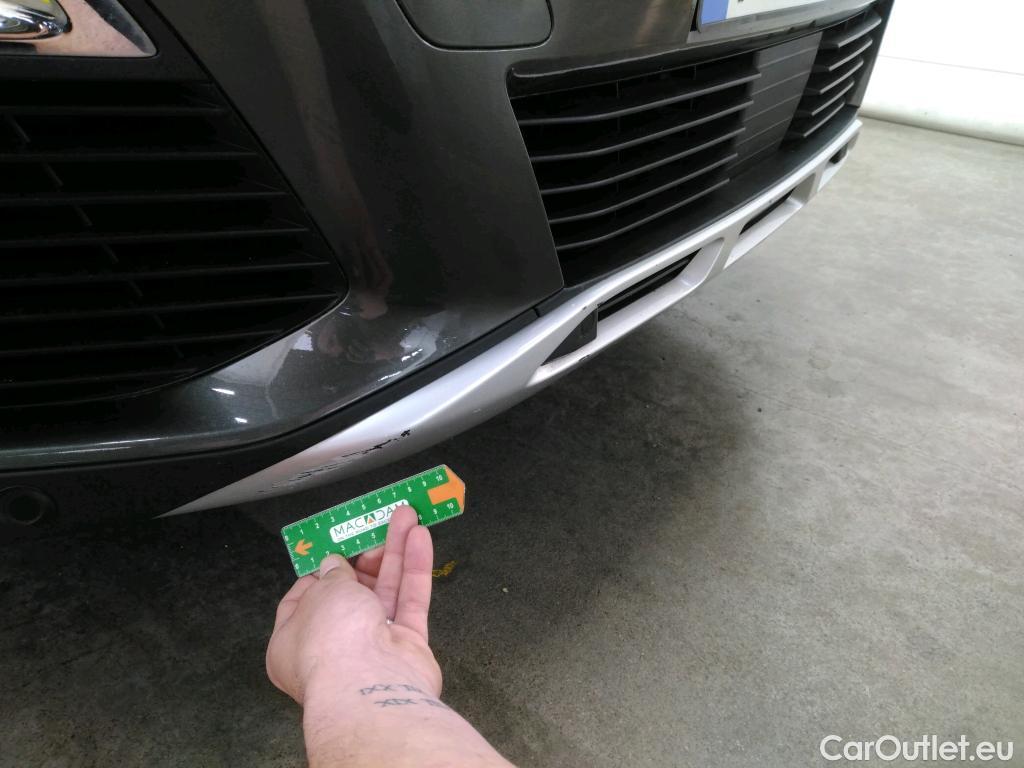  Peugeot  5008  Allure Business 1.5 HDi 130CV BVA8 7 Sieges E6 #40