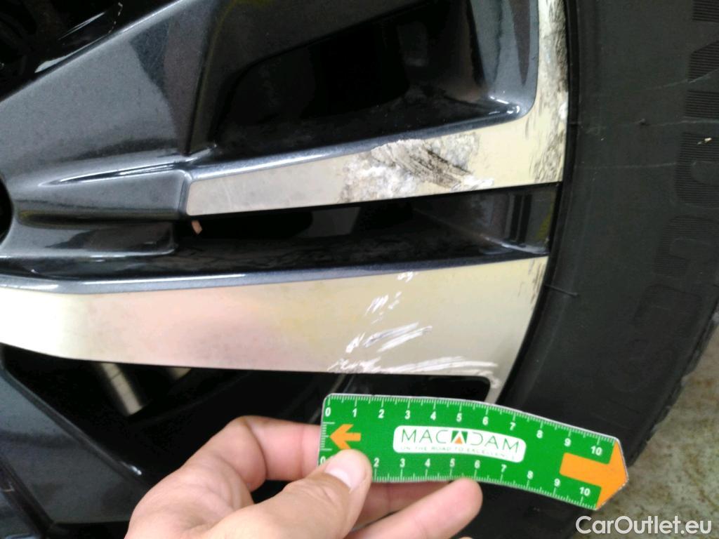  Peugeot  5008  Allure Business 1.5 HDi 130CV BVA8 7 Sieges E6 #16