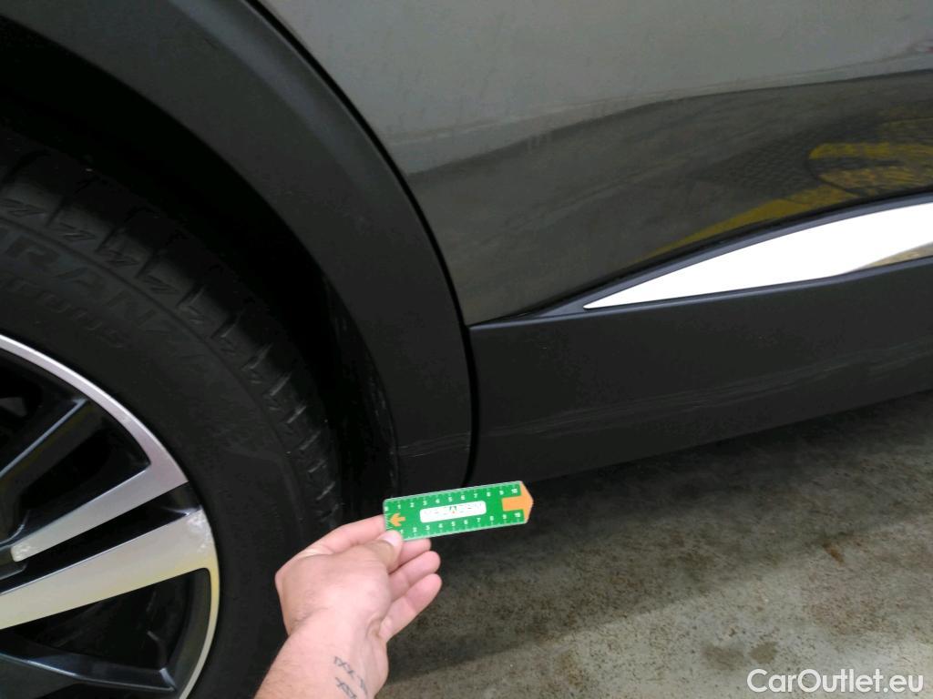  Peugeot  5008  Allure Business 1.5 HDi 130CV BVA8 7 Sieges E6 #54