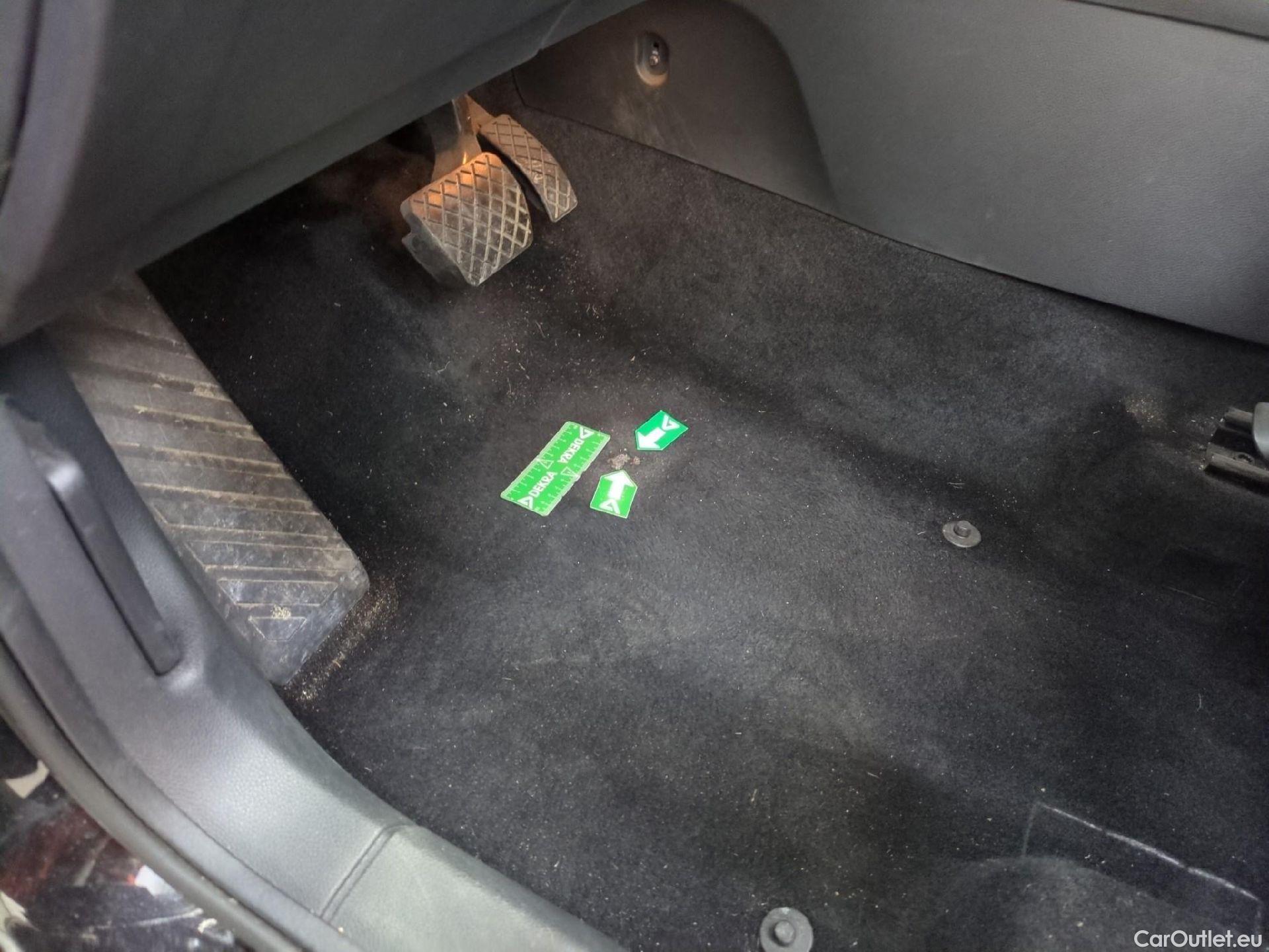  Seat  ATECA  Style Business 2.0 TDI 150CV BVA7 E6d #2