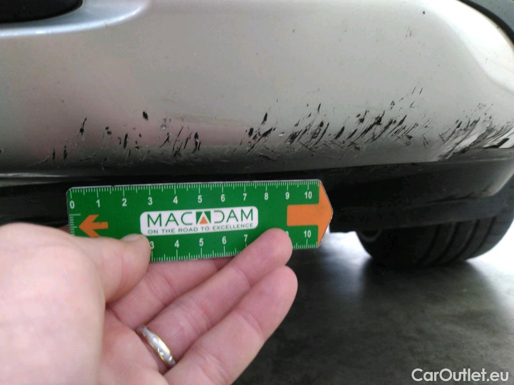  Peugeot  5008  Allure Business 1.5 HDi 130CV BVA8 7 Sieges E6 #47