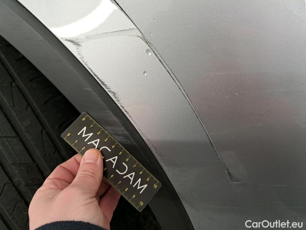  Volkswagen  Tiguan VOLKSWAGEN  / 2020 / 5P / SUV 1.5 TSI 150 DSG7 LIFE PLUS #3