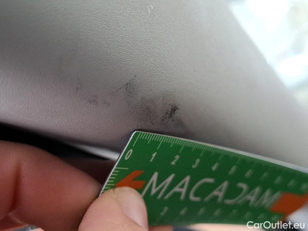  Toyota  Yaris TOYOTA  Hybride / 2019 / 5P / Berline Hybride 116h Dynamic Business Beyond Zer #29