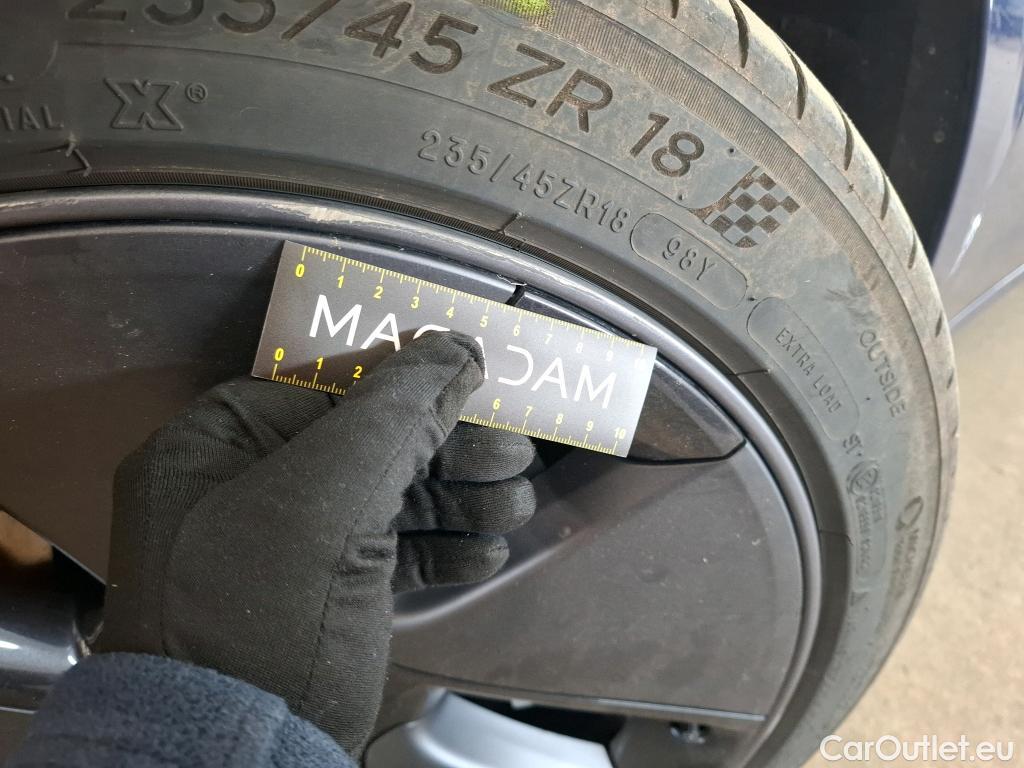  Tesla  Model 3 TESLA  / 2018 / 4P / Berline Propulsion #13