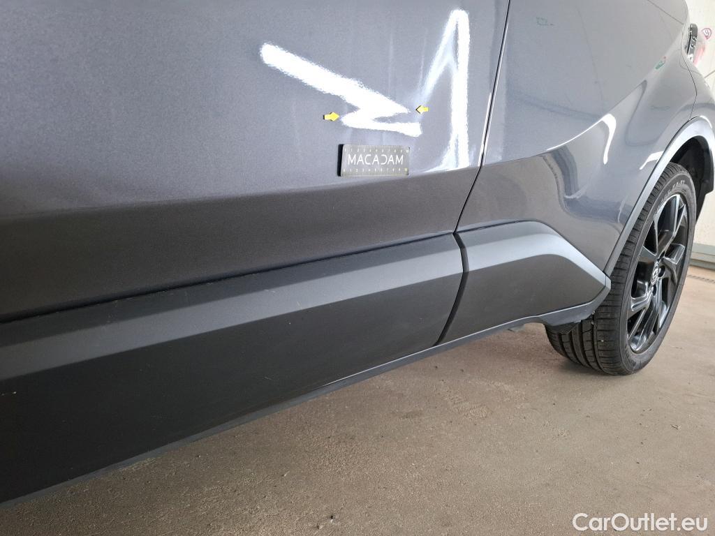  Toyota  C-HR TOYOTA  / 2016 / 5P / SUV 1.8 HYBRIDE 122 GRAPHIC #4