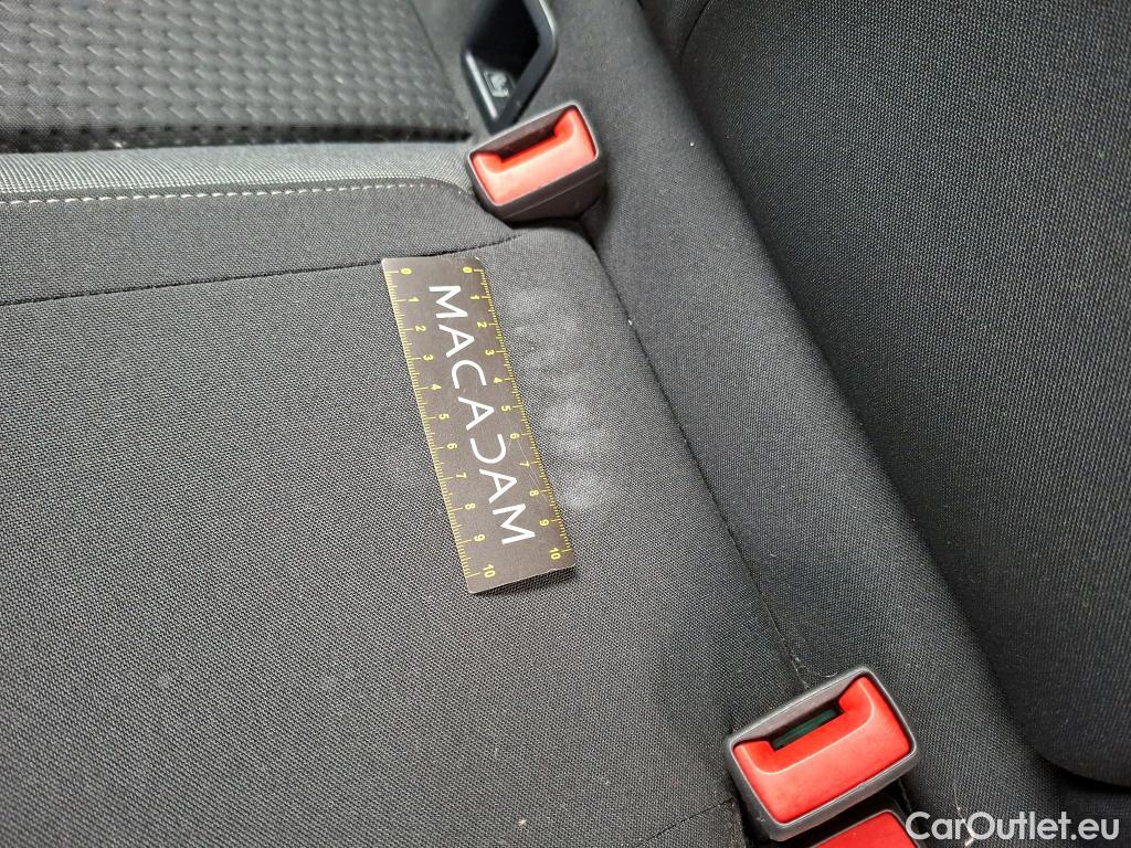  Volkswagen  Taigo VOLKSWAGEN  / 2021 / 5P / SUV 1.0 TSI 95 Life #19