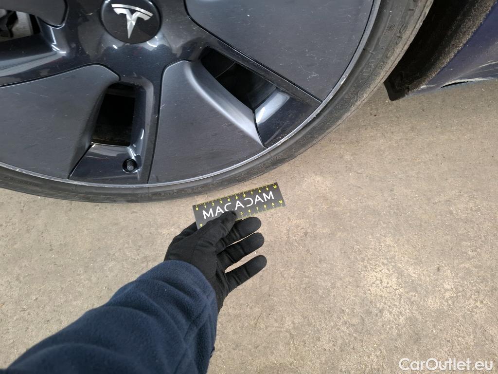  Tesla  Model 3 TESLA  / 2018 / 4P / Berline Propulsion #24