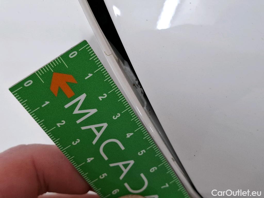  Toyota  Yaris TOYOTA  Hybride / 2019 / 5P / Berline Hybride 116h Dynamic Business Beyond Zer #27