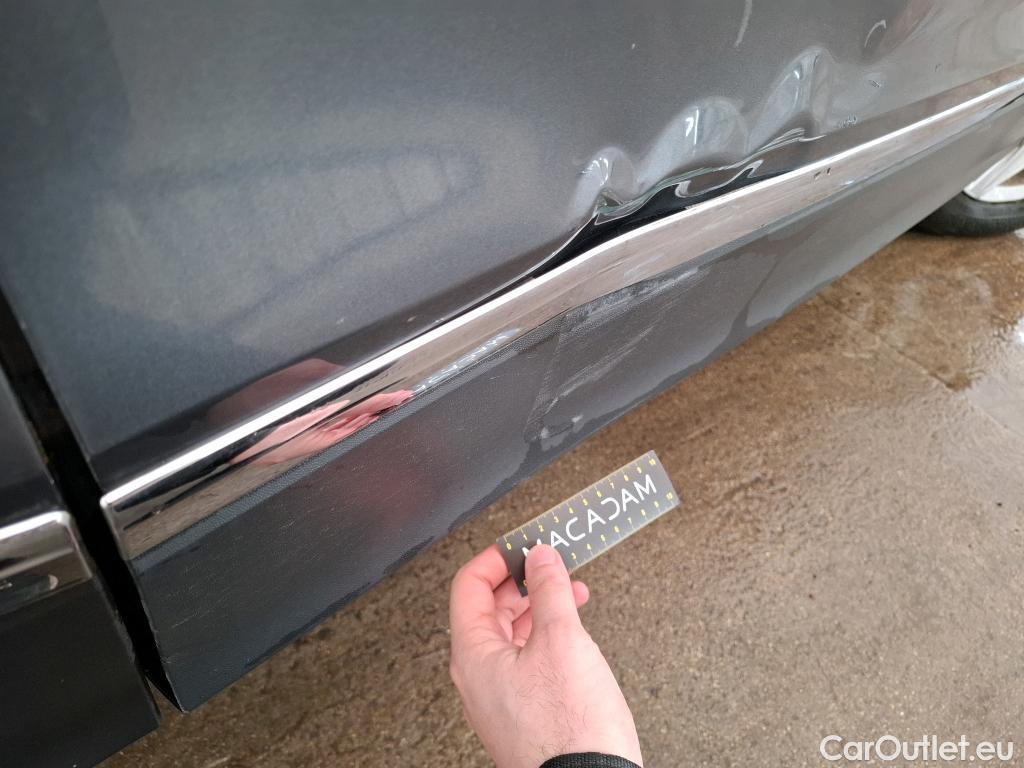  Volkswagen  Tiguan VOLKSWAGEN  / 2016 / 5P / SUV 2.0 TDI 150 DSG7 Confortline Business #24