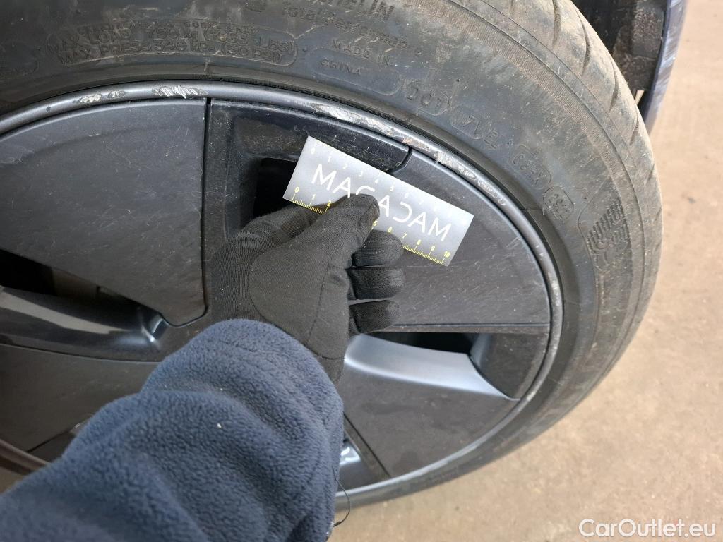  Tesla  Model 3 TESLA  / 2018 / 4P / Berline Propulsion #27