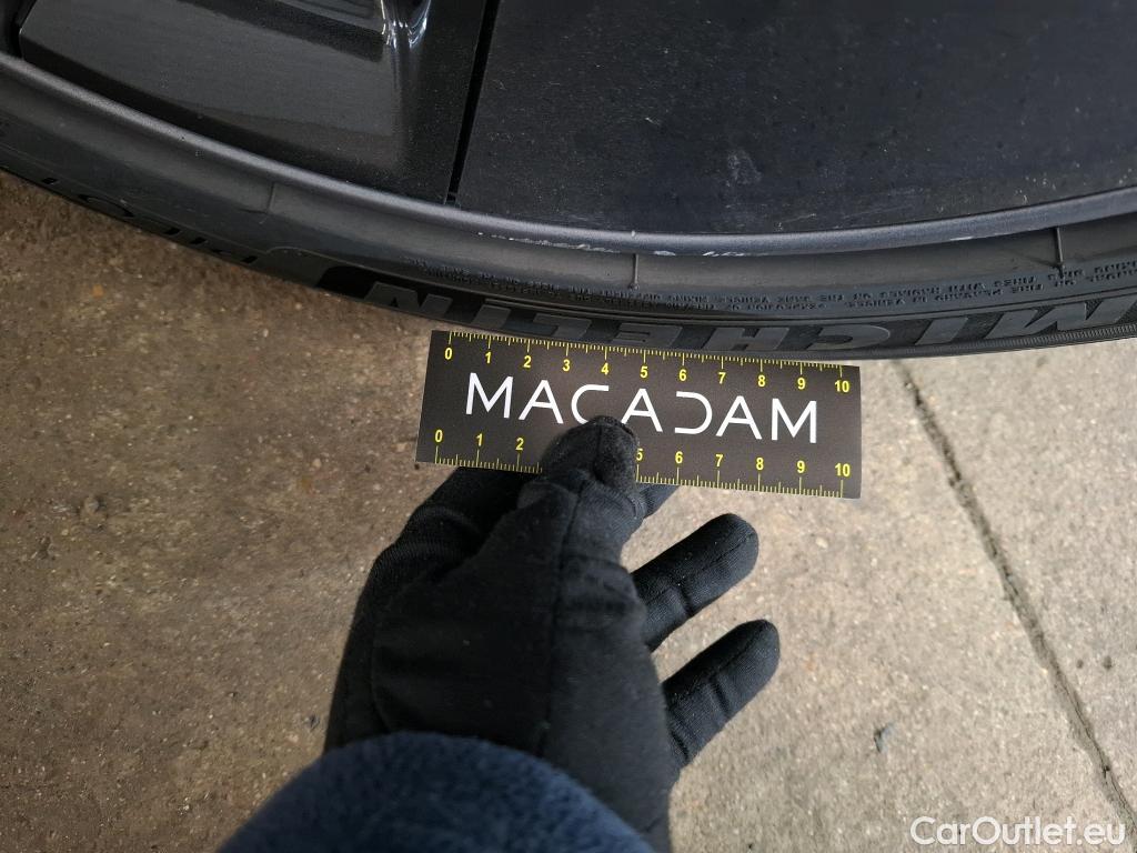  Tesla  Model 3 TESLA  / 2018 / 4P / Berline Propulsion #14